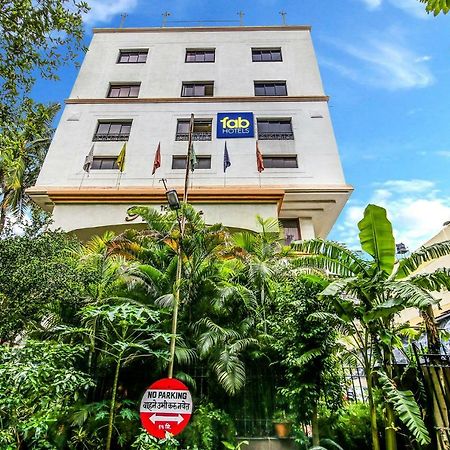 The President Hotel Shivajinagar Púna Kültér fotó