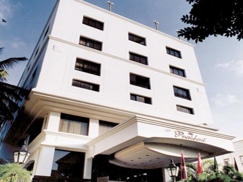 The President Hotel Shivajinagar Púna Kültér fotó