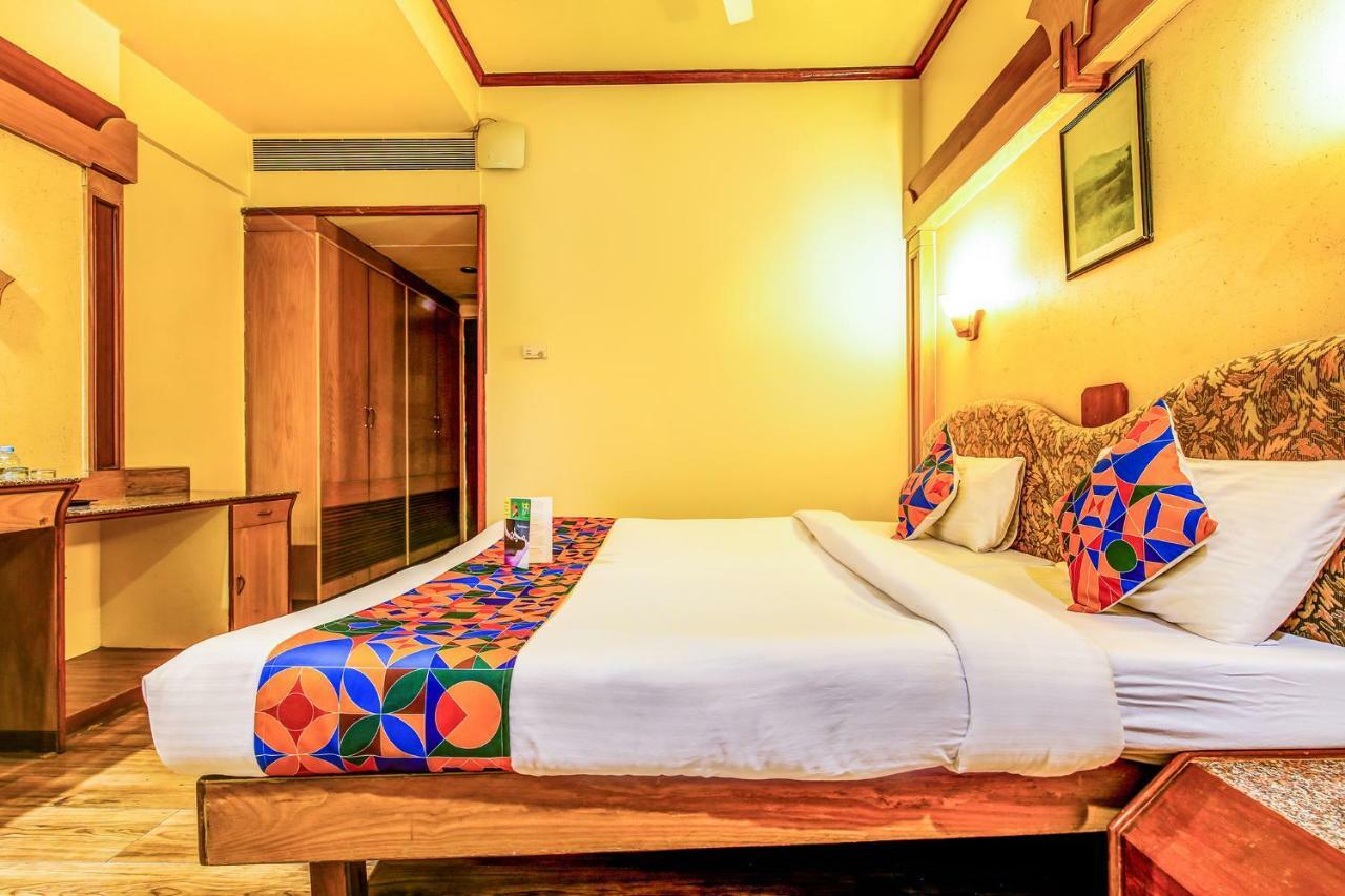 The President Hotel Shivajinagar Púna Kültér fotó