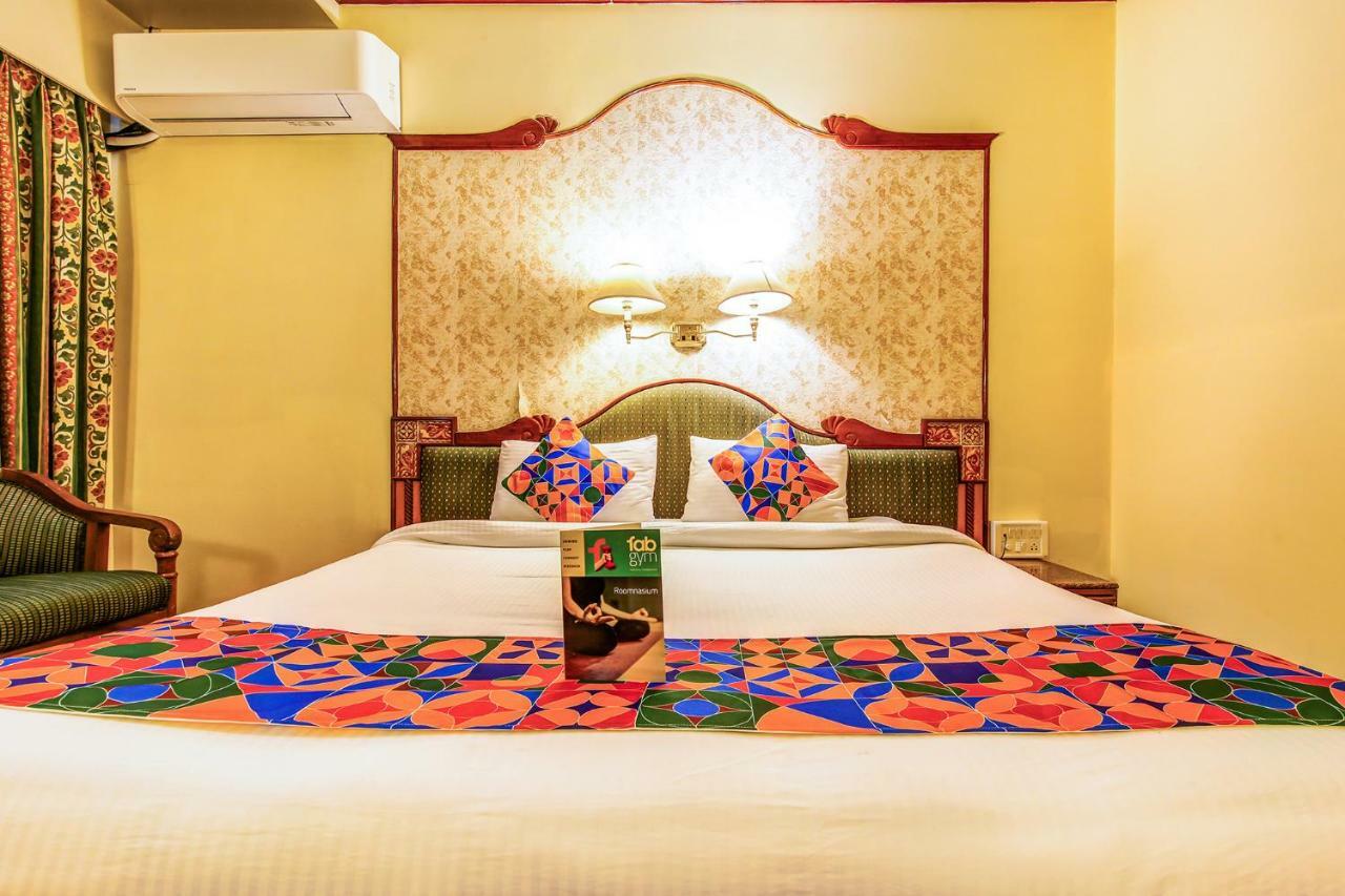 The President Hotel Shivajinagar Púna Kültér fotó