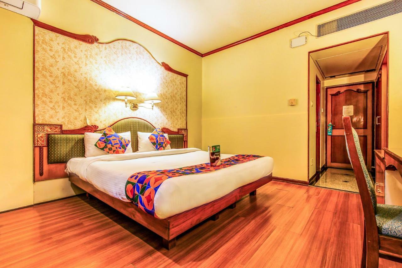 The President Hotel Shivajinagar Púna Kültér fotó