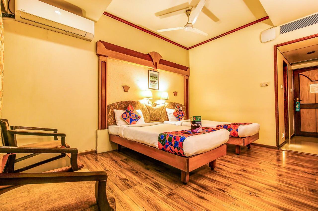 The President Hotel Shivajinagar Púna Kültér fotó